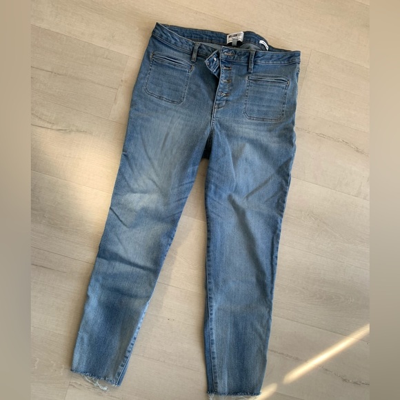 William Rast Jeans.Slimming, soft buttery, straight/skinny leg, button fly Sz 32 - Picture 3 of 11